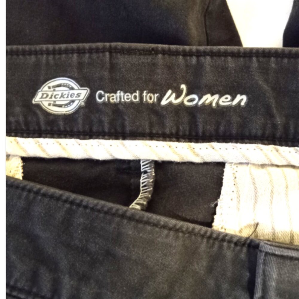 Dickies Women's Pants 16R Black Relaxed Fit Pockets Career Casual - Picture 6 of 13